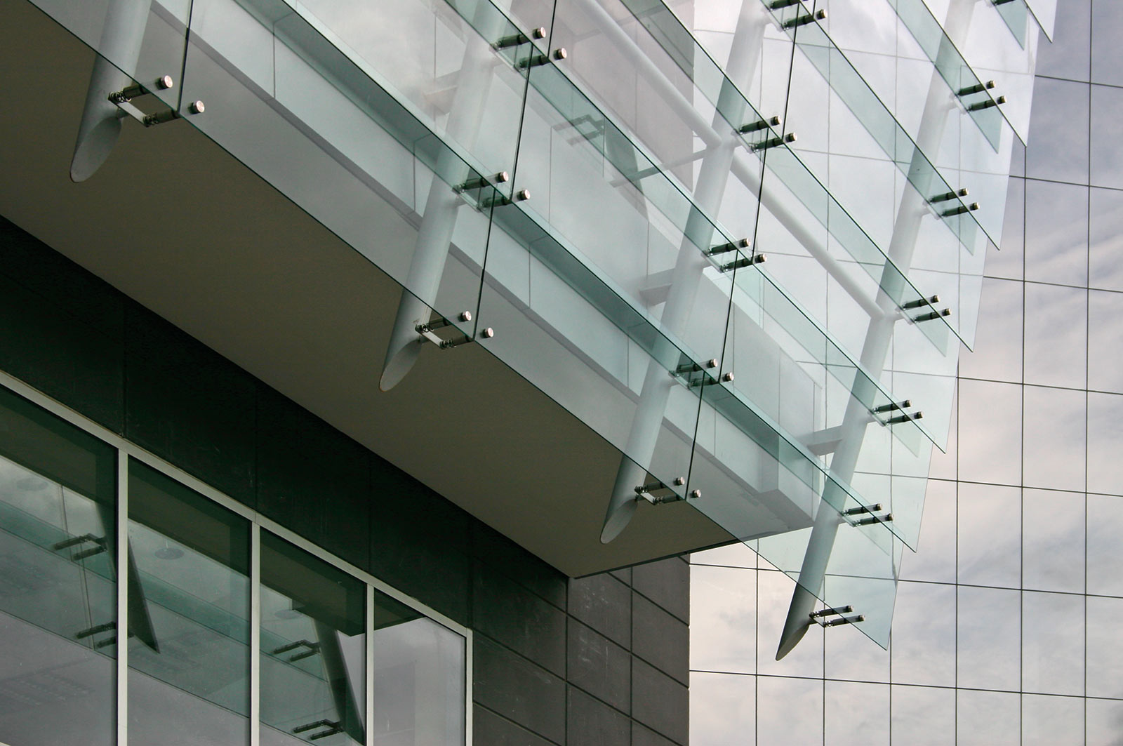 Telefonica Movistar Corporate Building, 2004