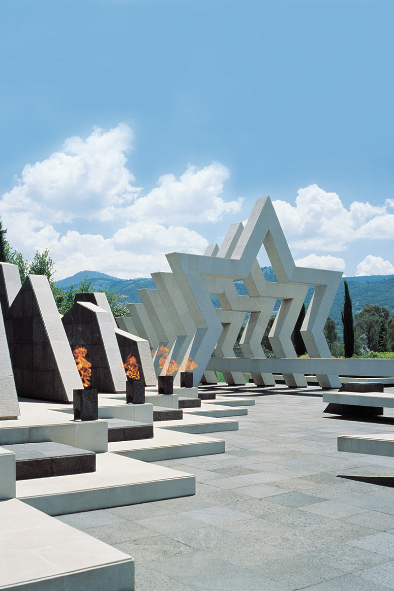 Yad Hashoa Holocaust Memorial, 1987