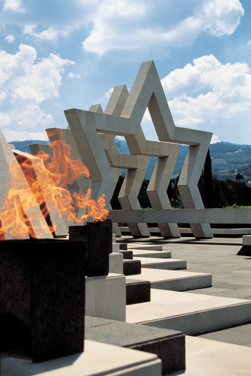 Yad Hashoa Holocaust Memorial, 1987